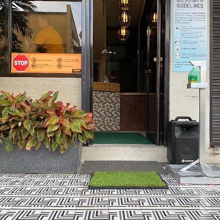 어반텔 호텔 루세나 외부 사진